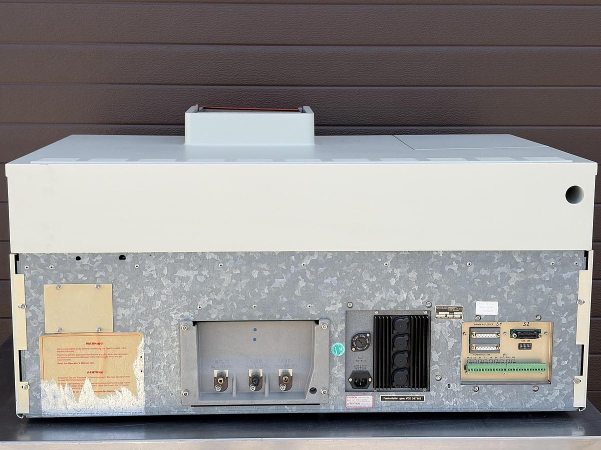 Used 2x SET Perkin-Elmer 1100 HPLC System with Autosampler and Accessories