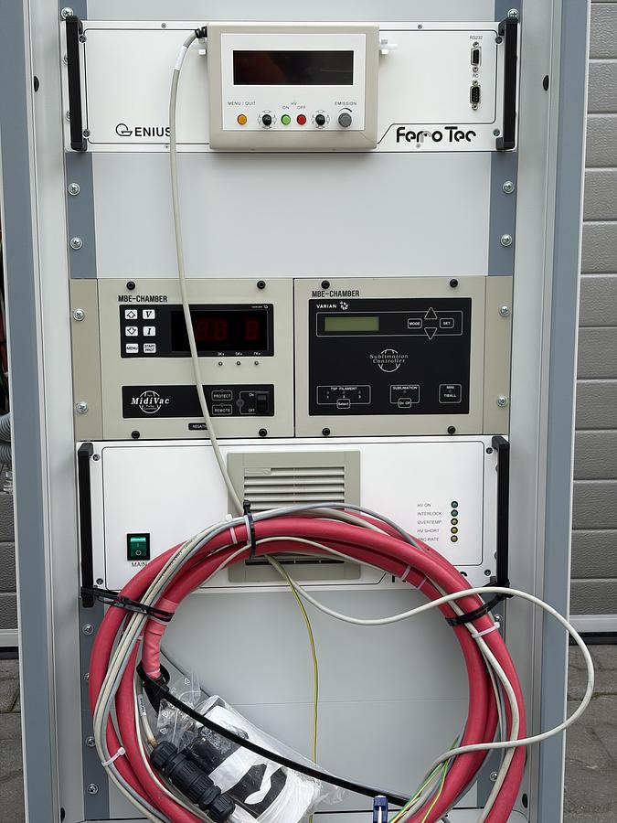 Used Scienta Omicron / MBE-Komponenten UHV MBE Multiprobe E-Beam Evaporation System – EBVM200, GENIUS, HABS, SH150, StarCell, TMU201