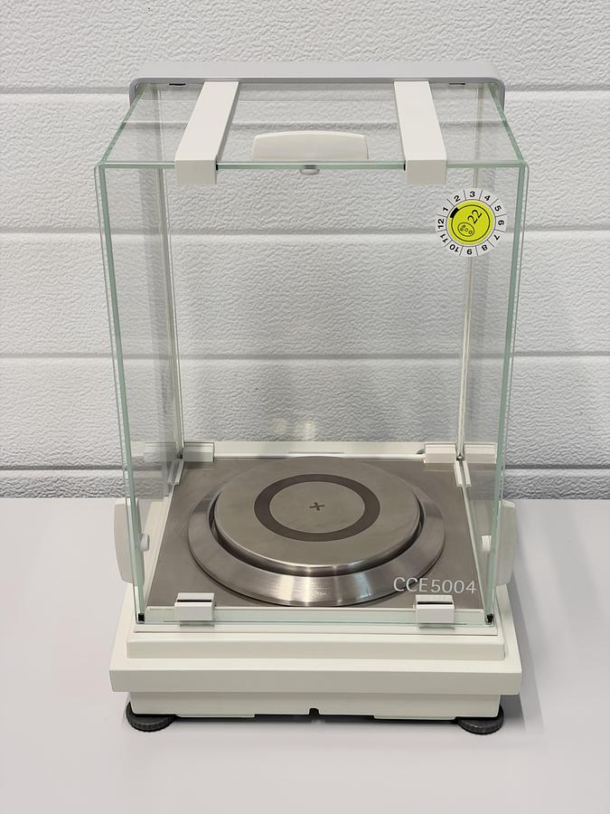 Used Sartorius CCE5004 Mass Comparator – 5100 g / 0.2 mg – E1 / E2 Metrology