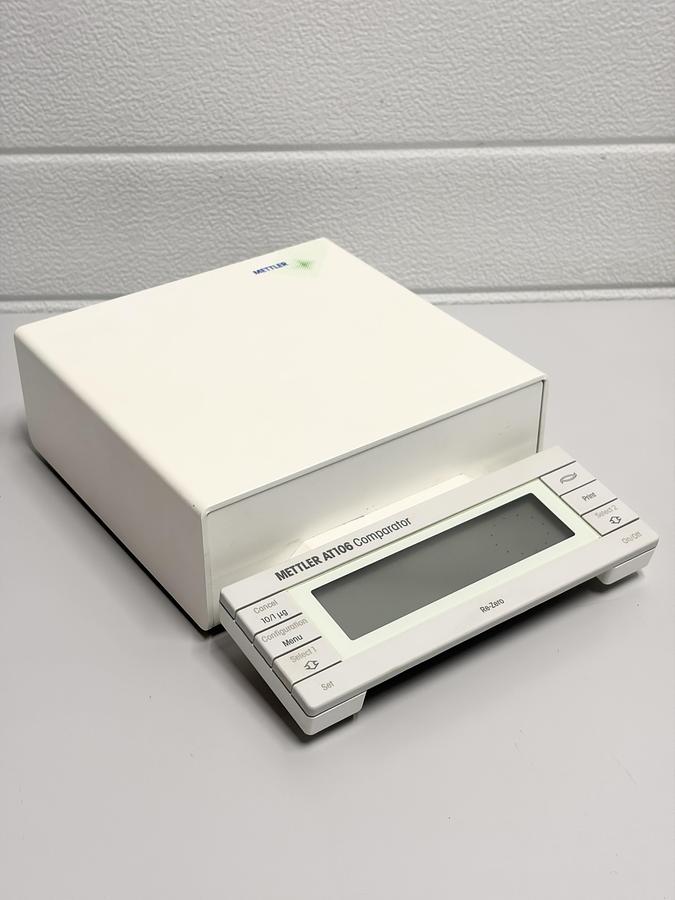 Used Mettler Toledo AT106 Mass Comparator / Precision Microbalance – 111 g / 1 µg