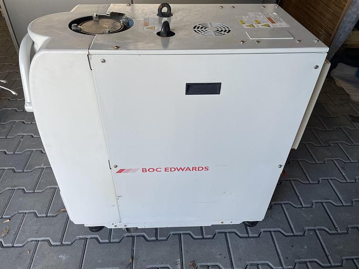 Used 5 x BOC Edwards Vacuum Pump iH600 , iH500 , NXA706000 ,