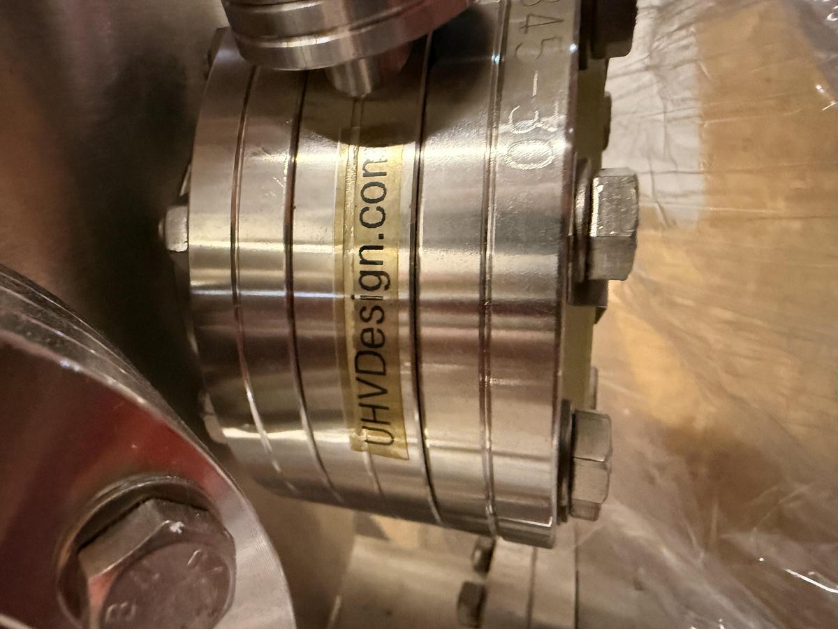 Used Scienta Omicron / MBE-Komponenten UHV MBE Multiprobe E-Beam Evaporation System – EBVM200, GENIUS, HABS, SH150, StarCell, TMU201