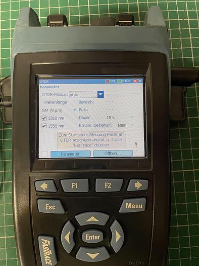 Used EXFO AXS 110 Access OTDR with FIP 400 , Reflectometer