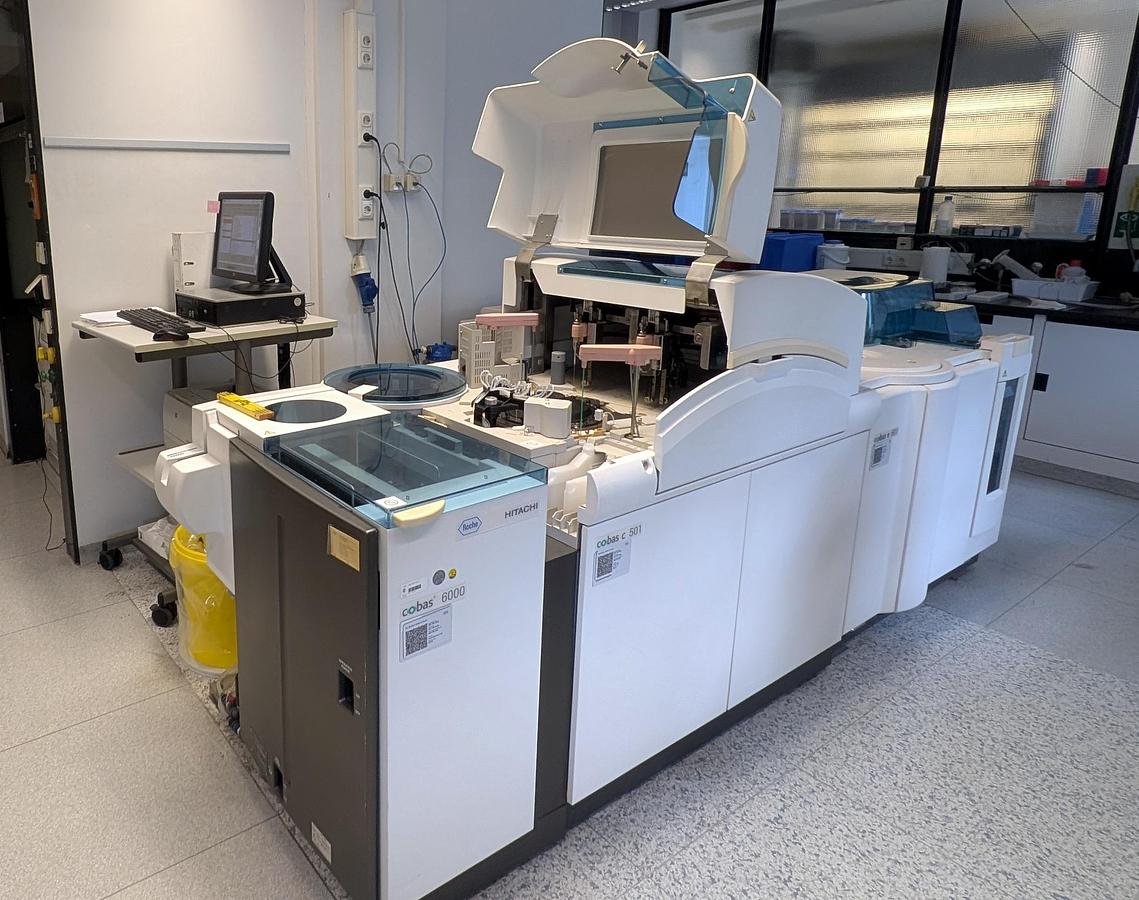Used Roche Cobas 6000 with c501 + e601 Modules and ELGA MEDICA Pro Purification System