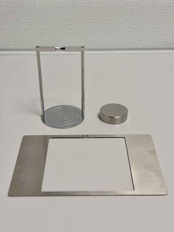 Used Mettler Toledo AT106 Mass Comparator / Precision Microbalance – 111 g / 1 µg