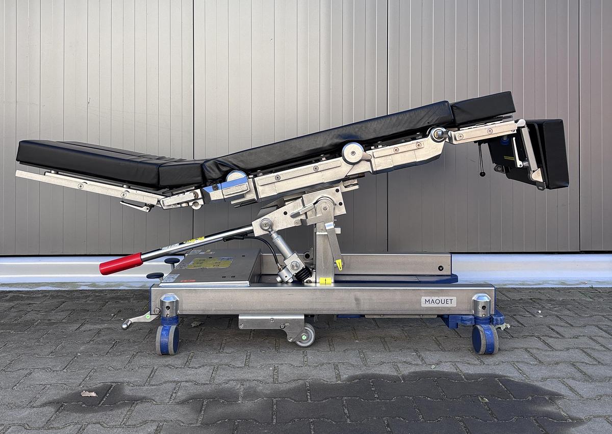 Used Maquet Alphamaquet 1150.30D0 PUR OR Table Top + 1146.62A0 Transporter
