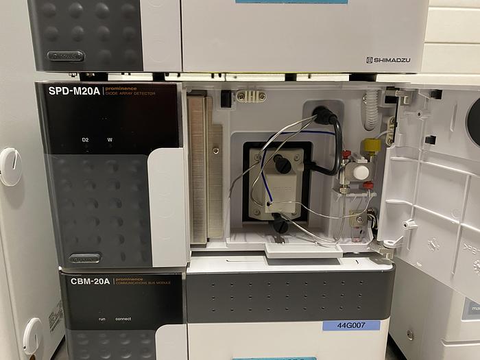 Used Shimadzu HPLC System , SPD-M20A , CTO-20AC , 2 x CBM-20A , LC-20AD