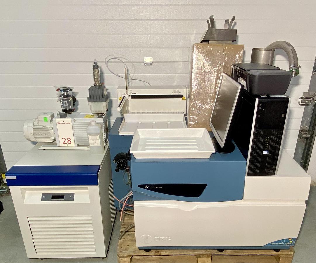 Used GBC OptiMass 9500 with Cetac ASX-520 , ICP-oTOF mass spectrometer