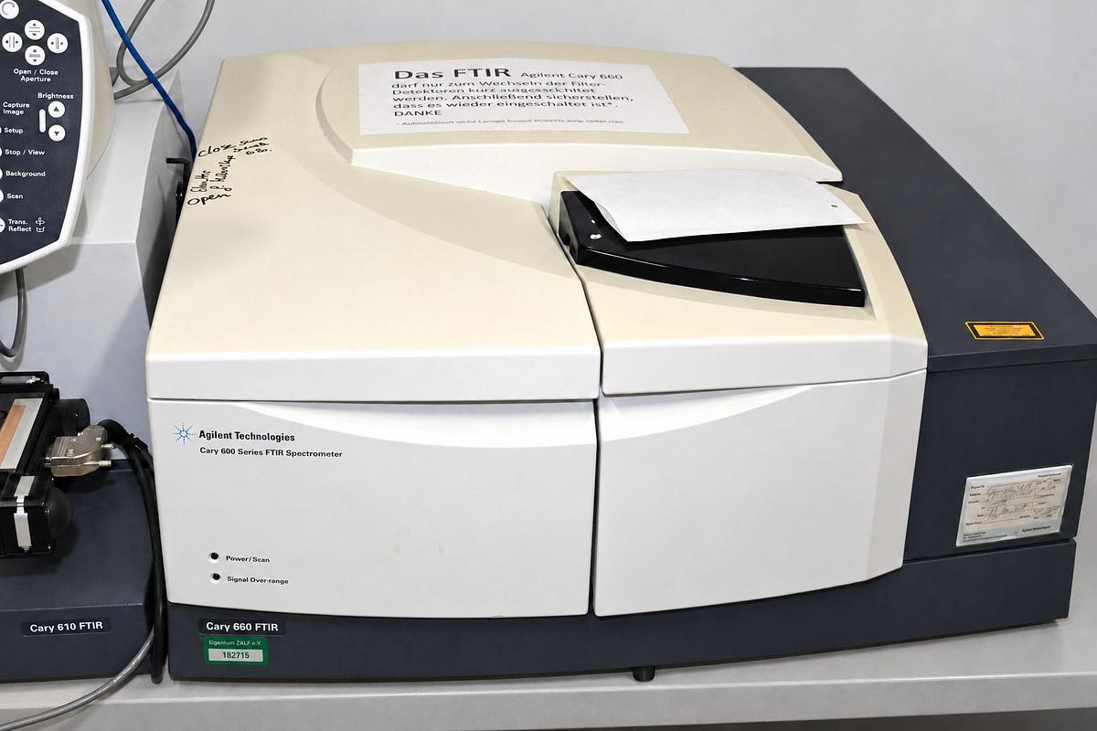 Used Agilent Cary 660 FTIR Spectrometer with Cary 610 FTIR Microscope