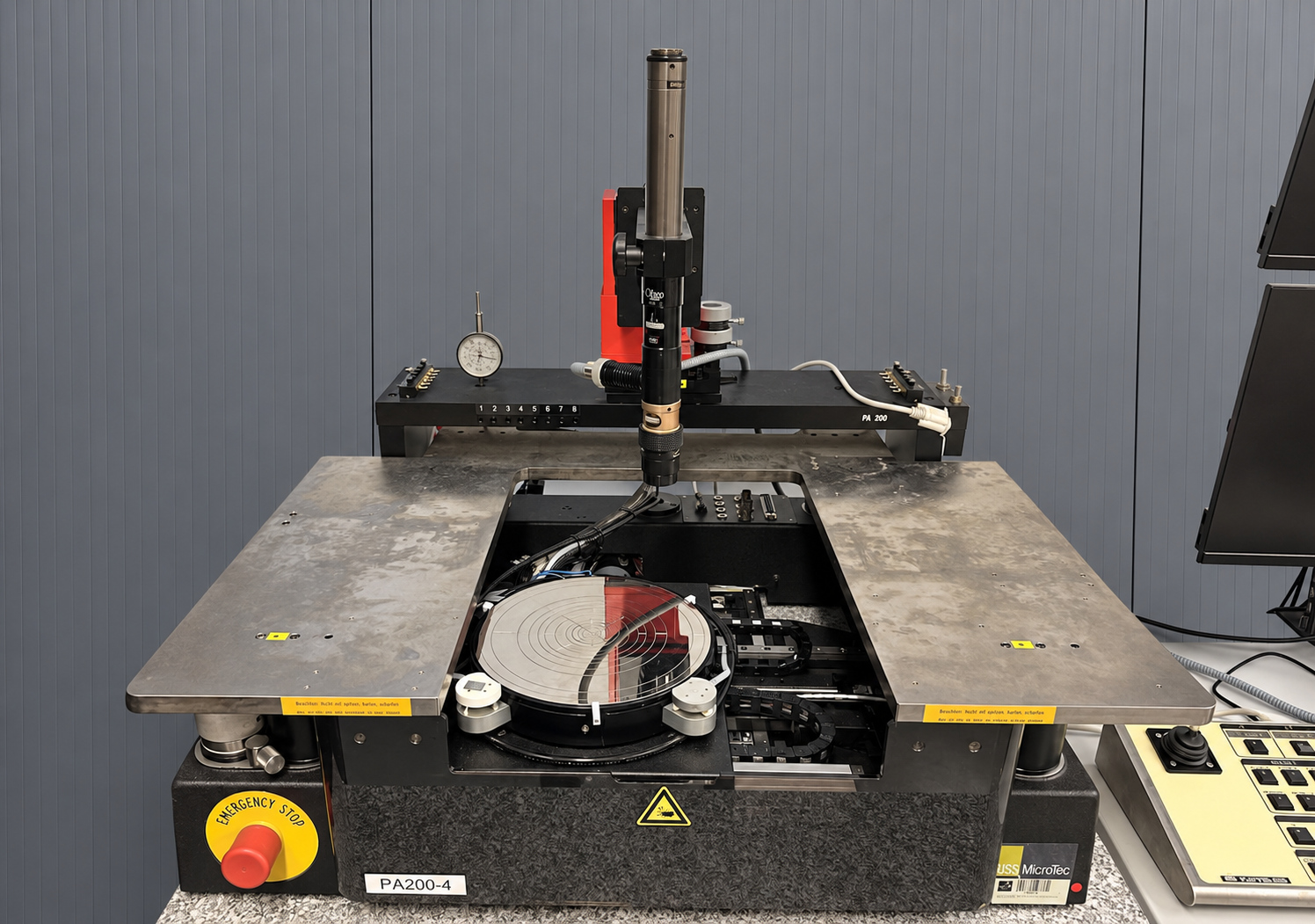 Used SUSS MicroTec PA200 Semi Automatic Wafer Probe Station Prober 200mm 8" Defective