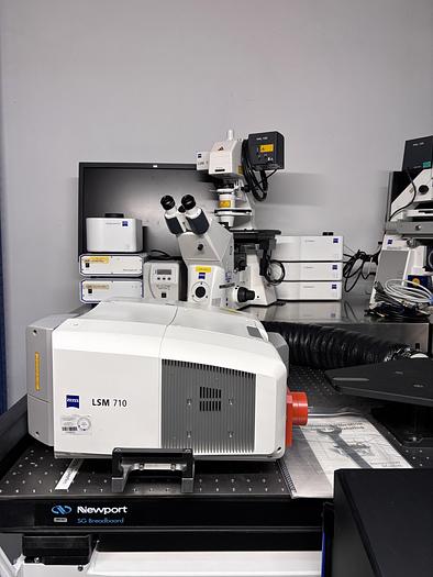 Used Satz von 2 x Zeiss Axiom Observer Z1 / D1 mit LSM 710 , Inkubator XL LSM 710