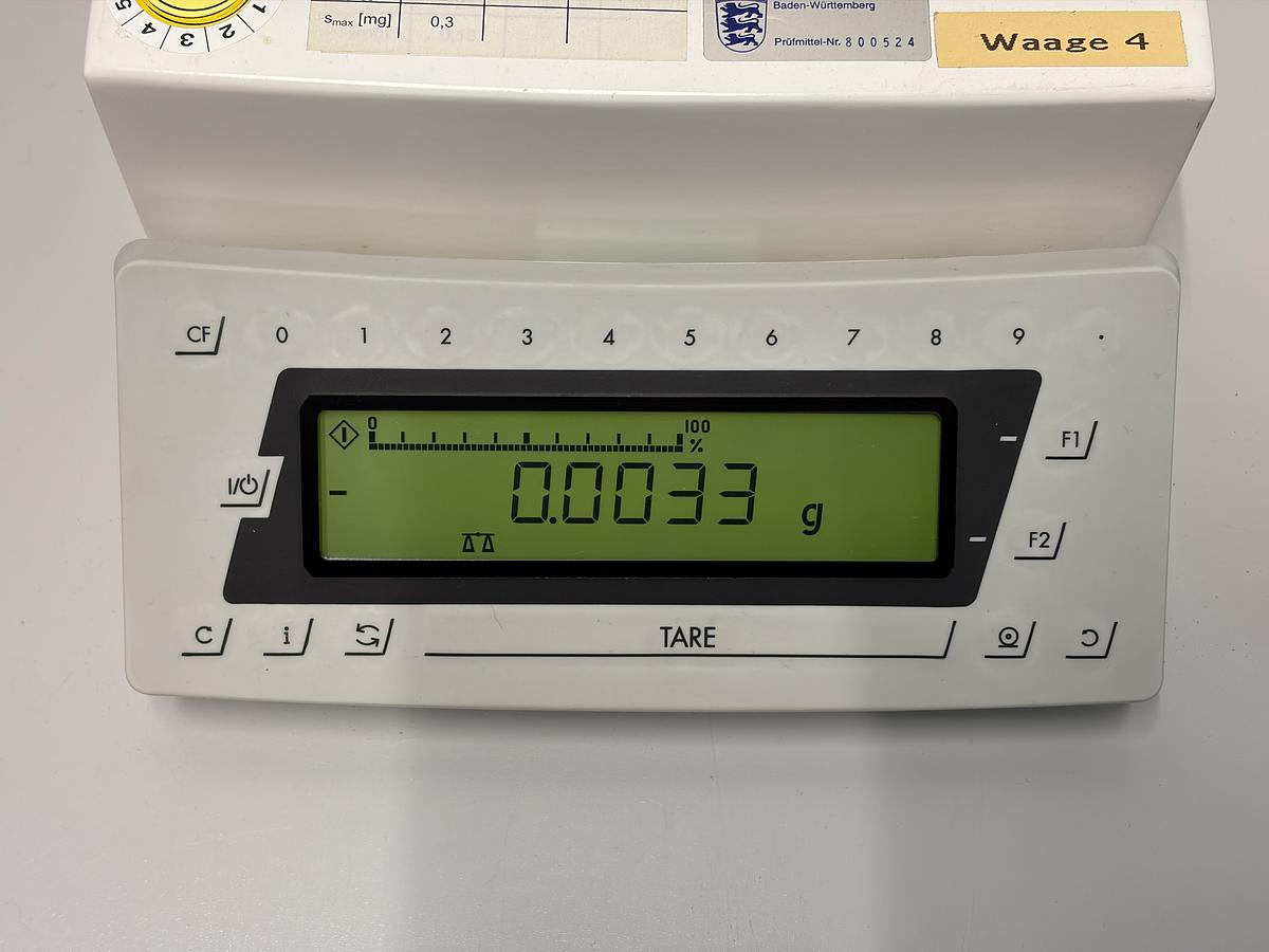 Used Sartorius CC2001 Mass Comparator – 2505 g / 0.1 mg – Precision Metrology Balance