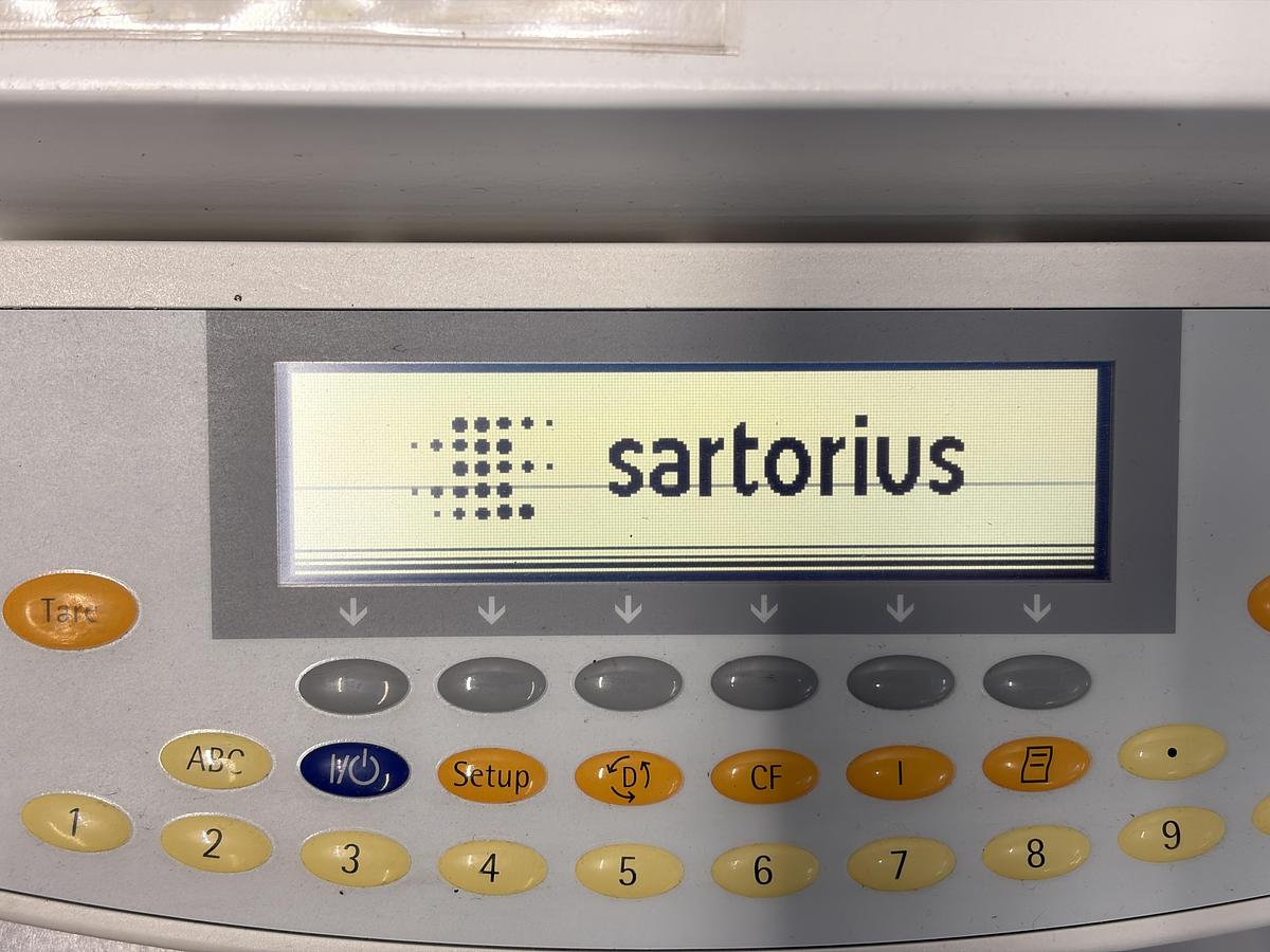 Used Sartorius CCE5004 Mass Comparator – 5100 g / 0.2 mg – E1 / E2 Metrology
