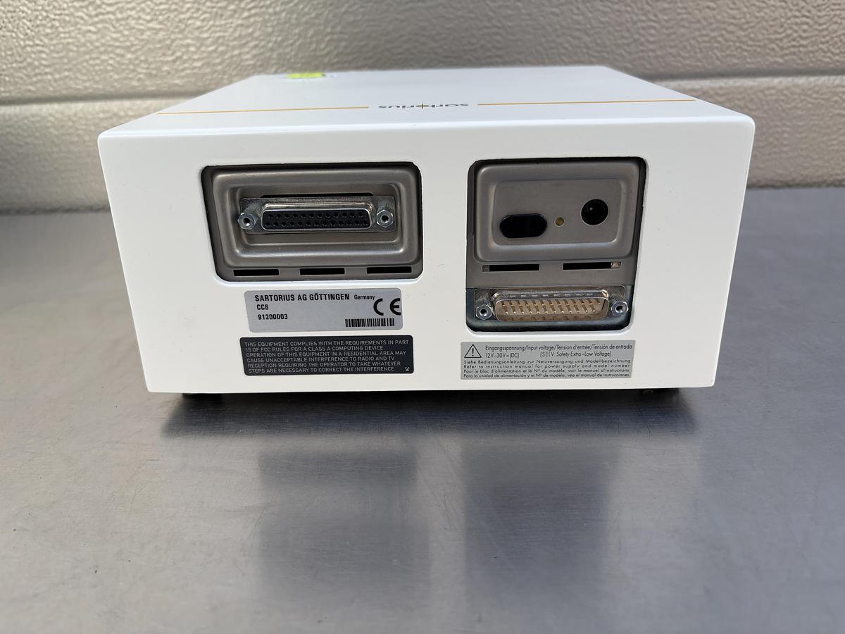 Used Sartorius CC6 Mass Comparator 6g 0.0001mg 0.1µg E2 F1 Metrology Balance , glass draft shield missing !!