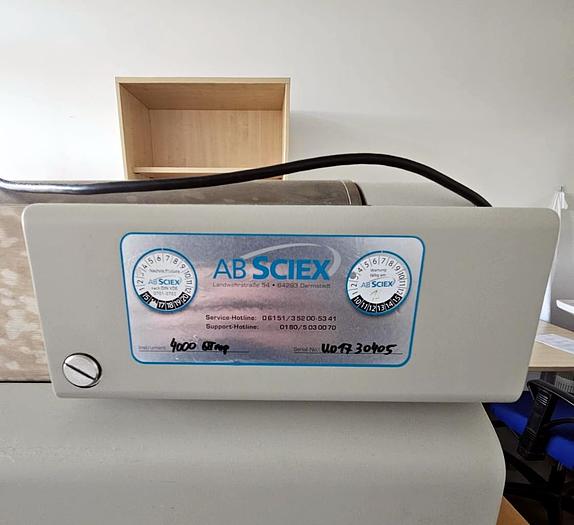 Used LC-MS-MS AB Sciex API 4000 Qtrap with Agilent 1100 series , Peak Nitrogen