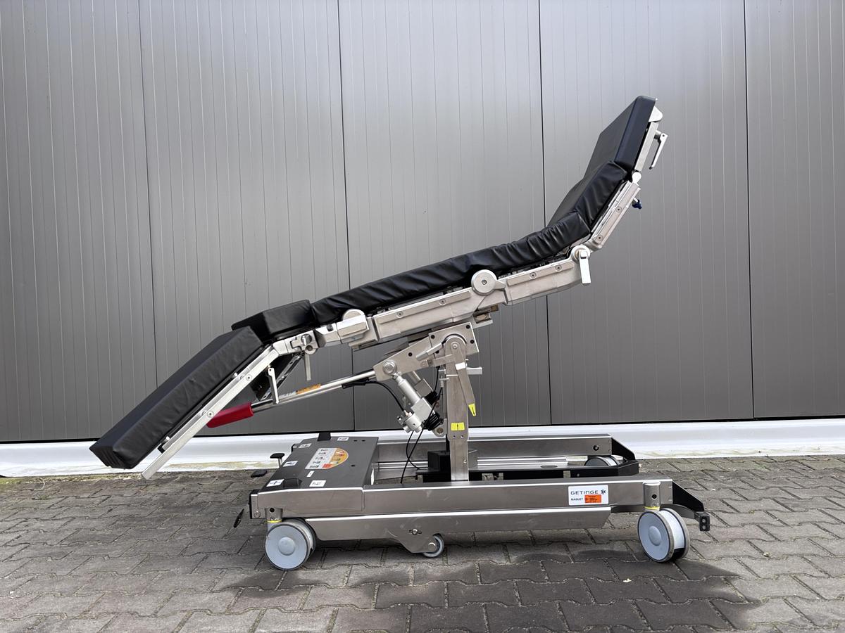 Used Maquet 1150.30B0 OR Table Top + Otesus 1160.62A0 Transporter 2019