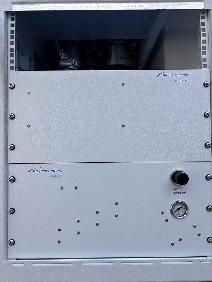 Used Nu Instruments Nu Plasma Multi-Collector ICP-MS / MC-ICP-MS – Extensive Configuration