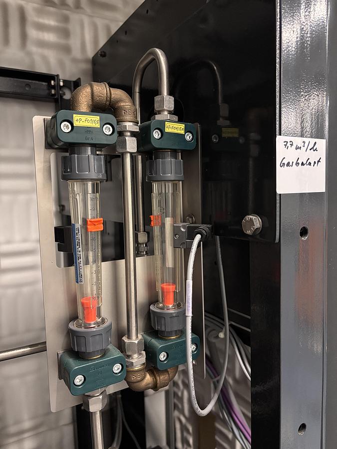 Used Vacuum Pumping System – Leybold RUVAC WSU 1001 H + Sterling SIHI DRYB 164040 IT