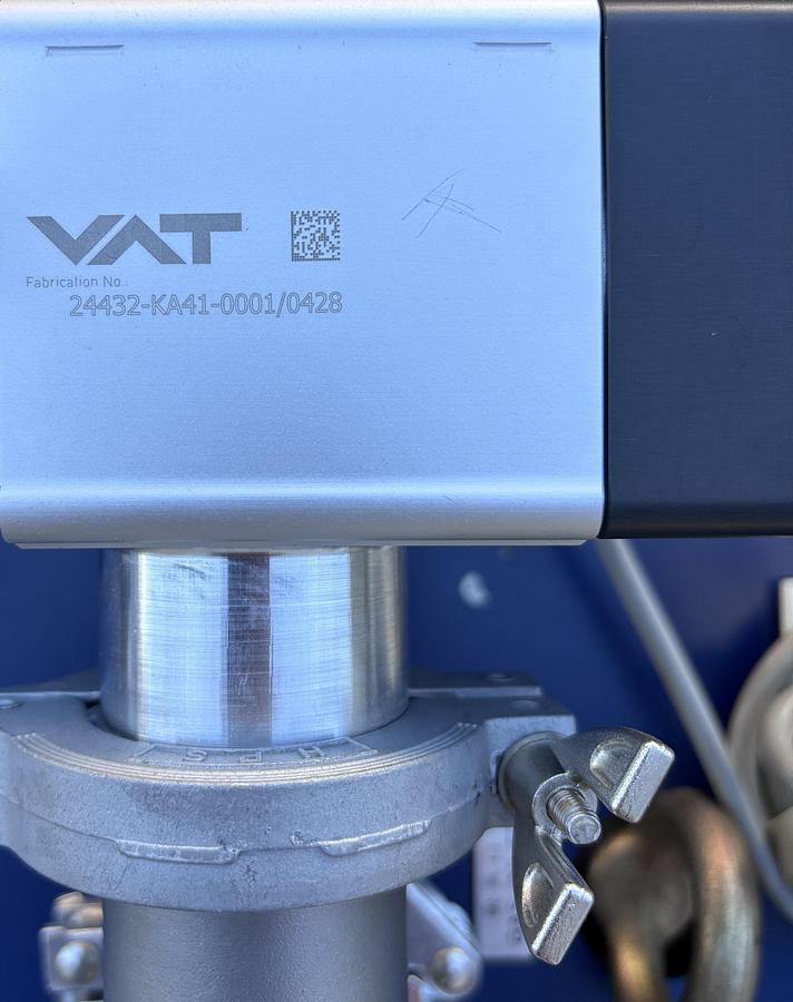 Used EBARA A10S Dry Vacuum Pump 60/72m³/h Semiconductor 3Ph 200V N2 Water Cooled