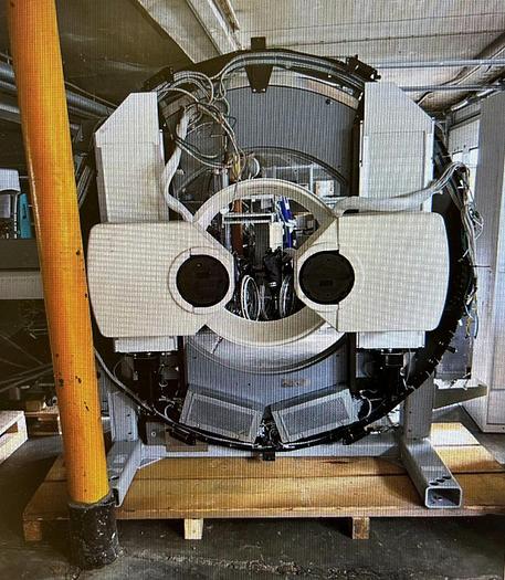 Used  Siemens Symbia T6 , Tomograph