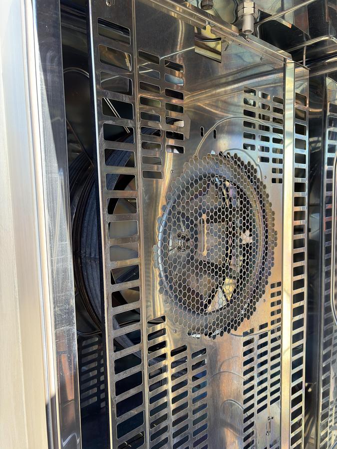 Used Convotherm 4 easyTouch C4eT 20.10 EB combi oven , year 2016