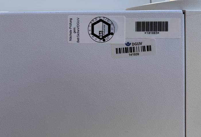 Used Agilent 7890A / 5975C G3174A Inert EI/CI XL with CombiPAL autosampler , GC/MS System