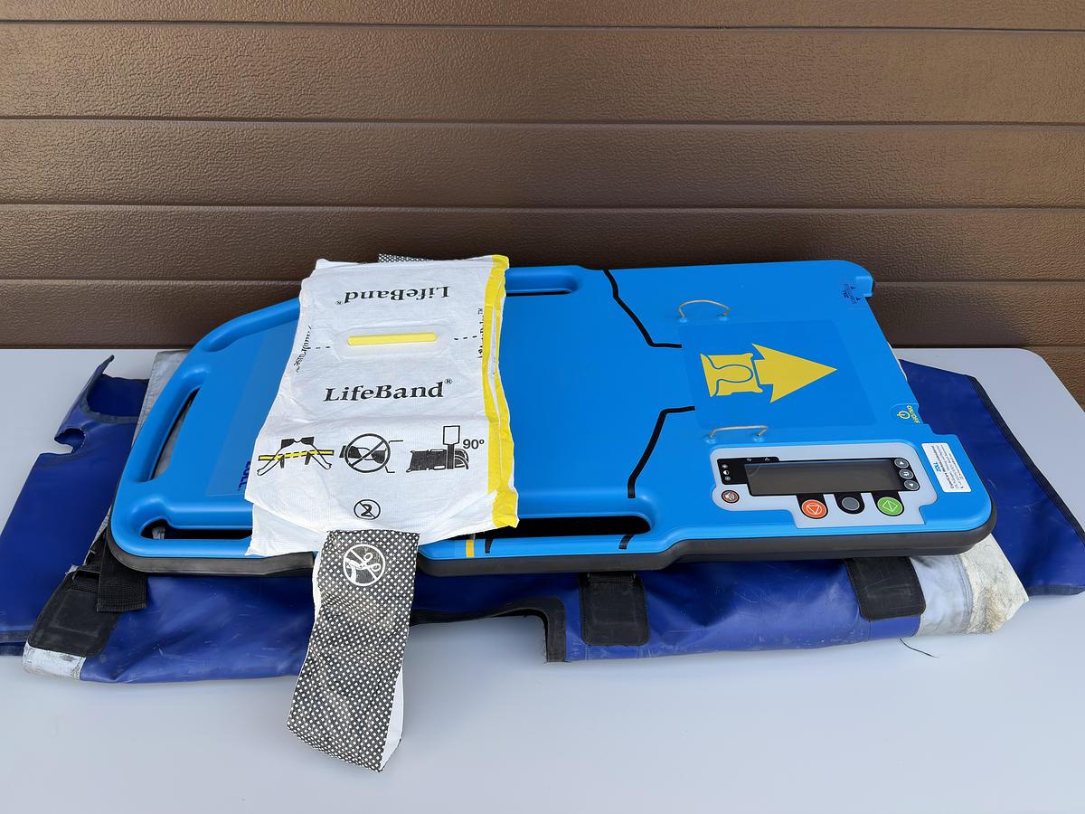 Used ZOLL AutoPulse Model 100 Resuscitation System with Charger, 4 Batteries and Accessories