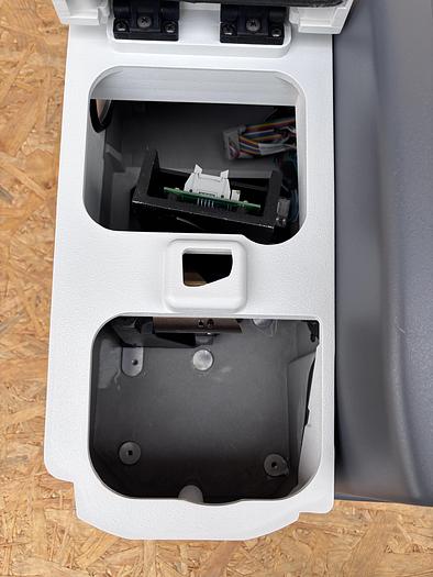 Used Thermo Scientific Nicolet 6700 FT-IR with Mikroscope Continuµm