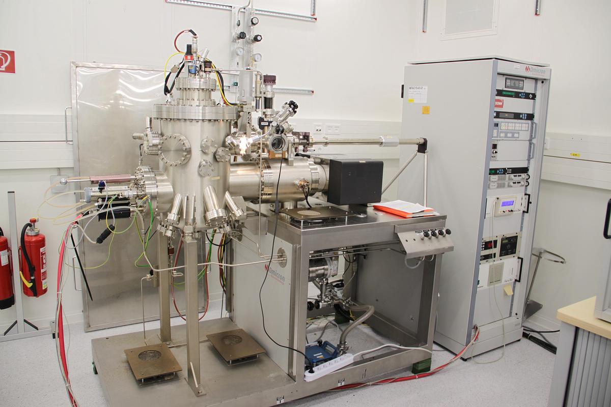 Used Scienta Omicron , Omicron Nanotechnologie UHV MBE Multiprobe System EBVM 200