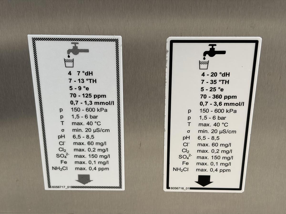 Used Convotherm 4 easyTouch C4eT 20.10 EB combi oven , year 2016