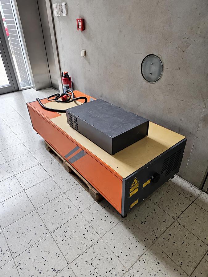 Used Lambda Physik LPX 205i – UV Excimer Laser