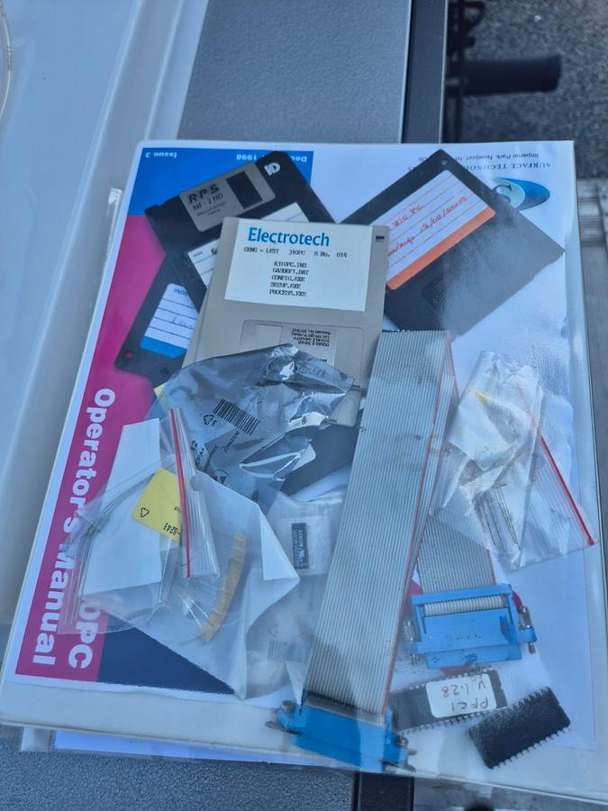 Used STS 310PC PECVD Plasma Tool + Alcatel RSV300 + Leybold Sogevac + PC STS 310-PC RIE