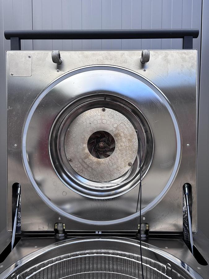 Used Zirbus LVSA 50/60 133L Vertical Laboratory Autoclave Sterilizer 140°C 2015