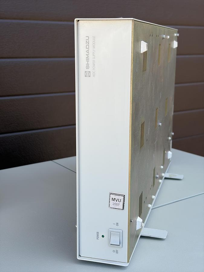 Used 2x SET Perkin-Elmer 1100 HPLC System with Autosampler and Accessories