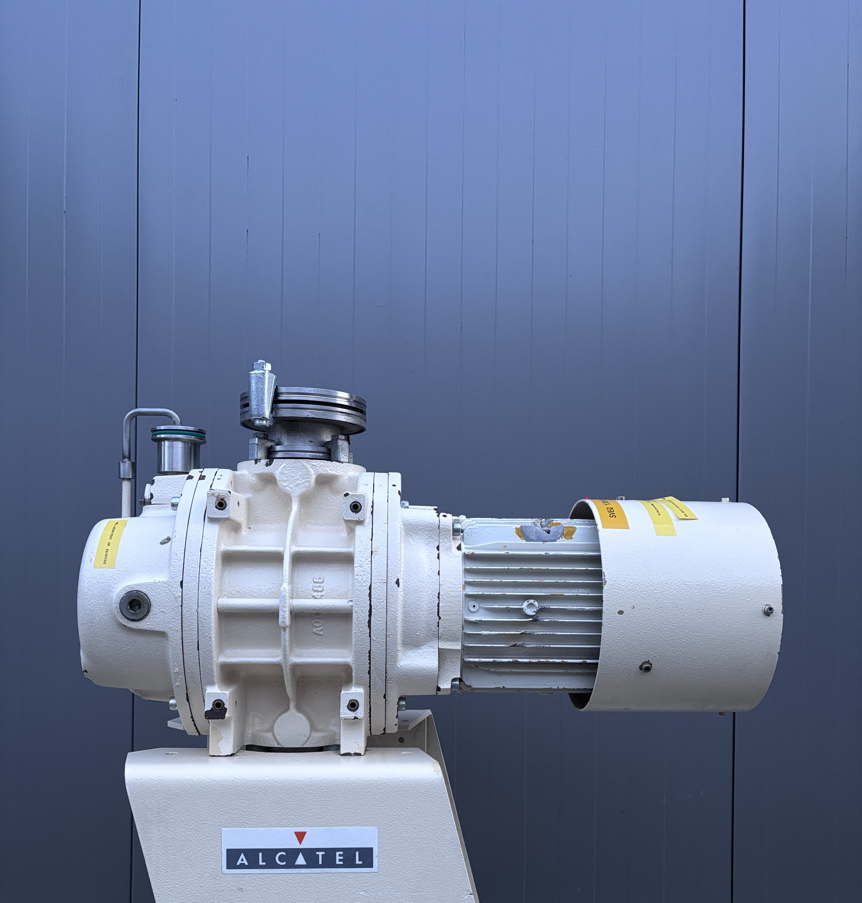 Used Alcatel RSV300 Roots Vacuum Booster Fomblin PFPE Viton Semiconductor Pump
