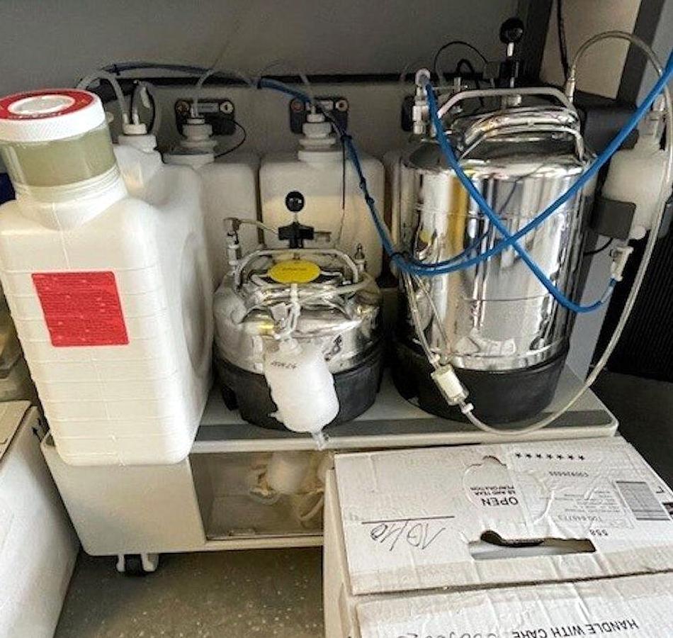 Used BD FACSAria III Flow Cytometer , 6-laser system , High-speed cell sorting function