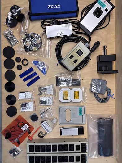 Used Satz von 2 x Zeiss Axiom Observer Z1 / D1 mit LSM 710 , Inkubator XL LSM 710