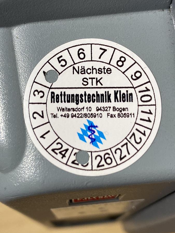 Used Stryker Lifepak 15 with many Accessories , Physio Control , defibrillator