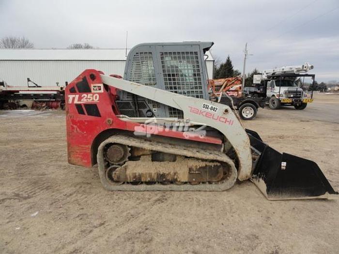 Used 2008 TAKEUCHI TL250