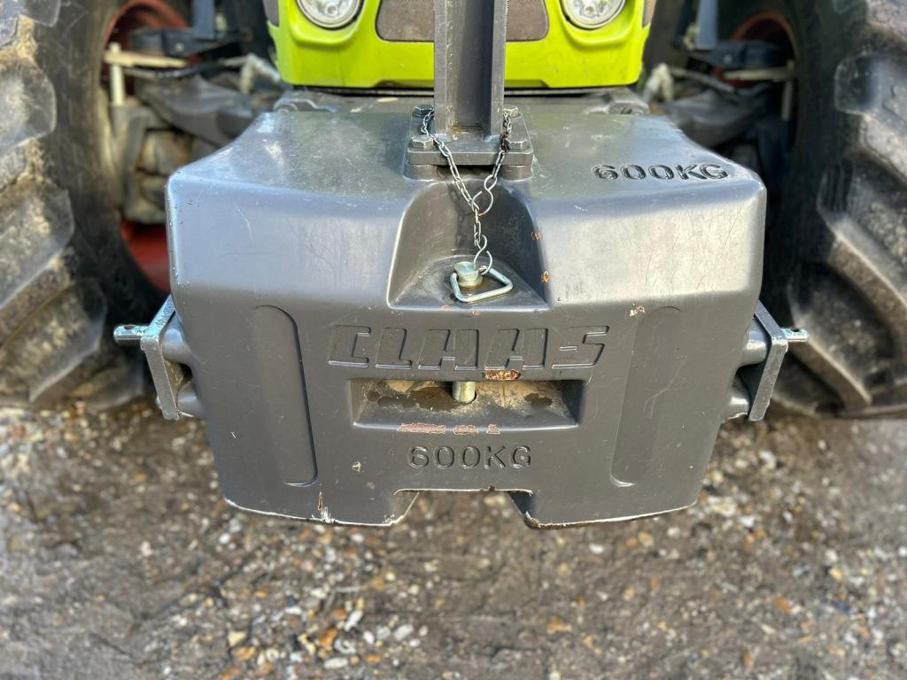 Used Claas Arion 640 4wd Tractor