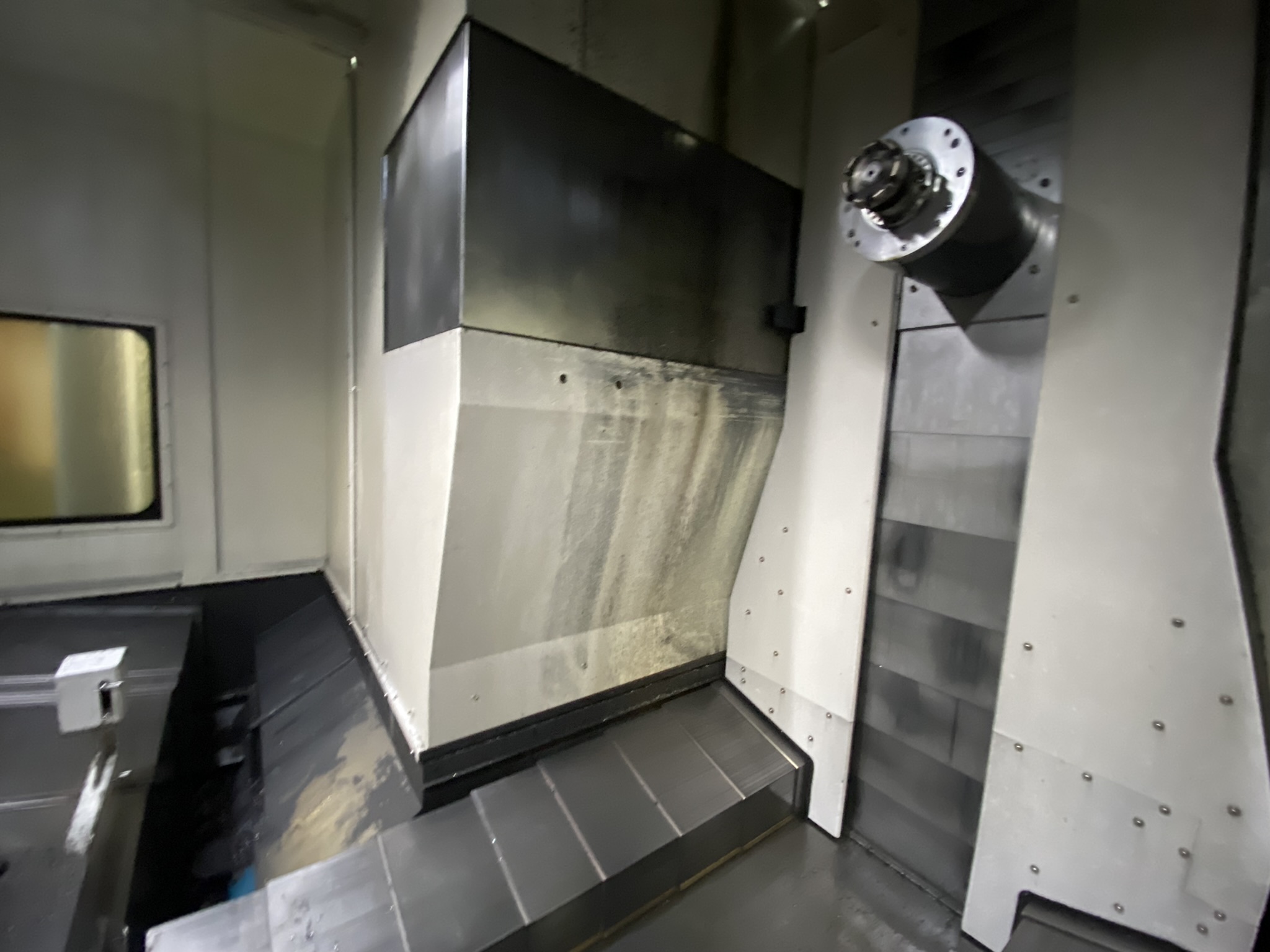 Usato 2012 Hyundai WIA KH-1000