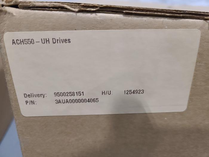 ABB ACH550-UH-072A-4 AC Drive 50 HP Electric Motor Drives VFD Speed Control