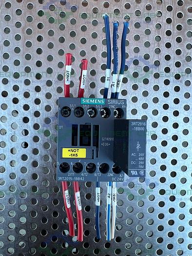 Used Siemens  3RT2015-1BB42 Contactor Relay