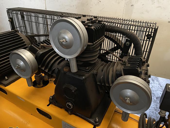 Gebruikt Emax TL 100300