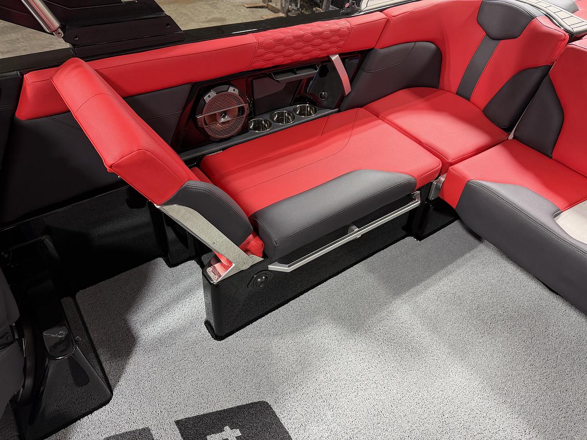 Used 2022 Mastercraft XT24