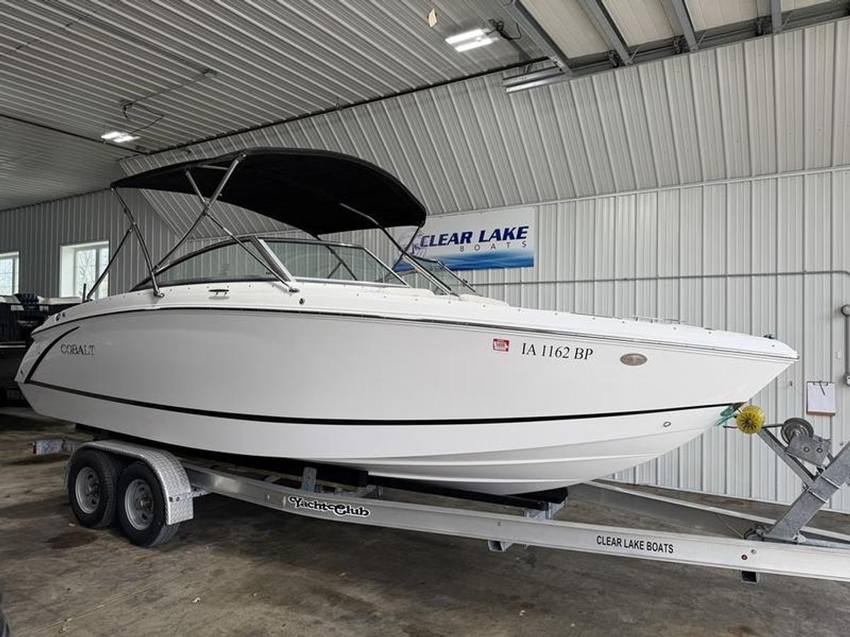 Used 2016 Cobalt Boats R3