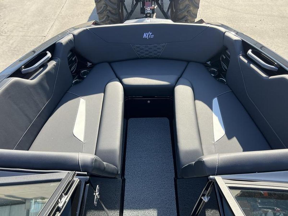2026 MasterCraft NXT22