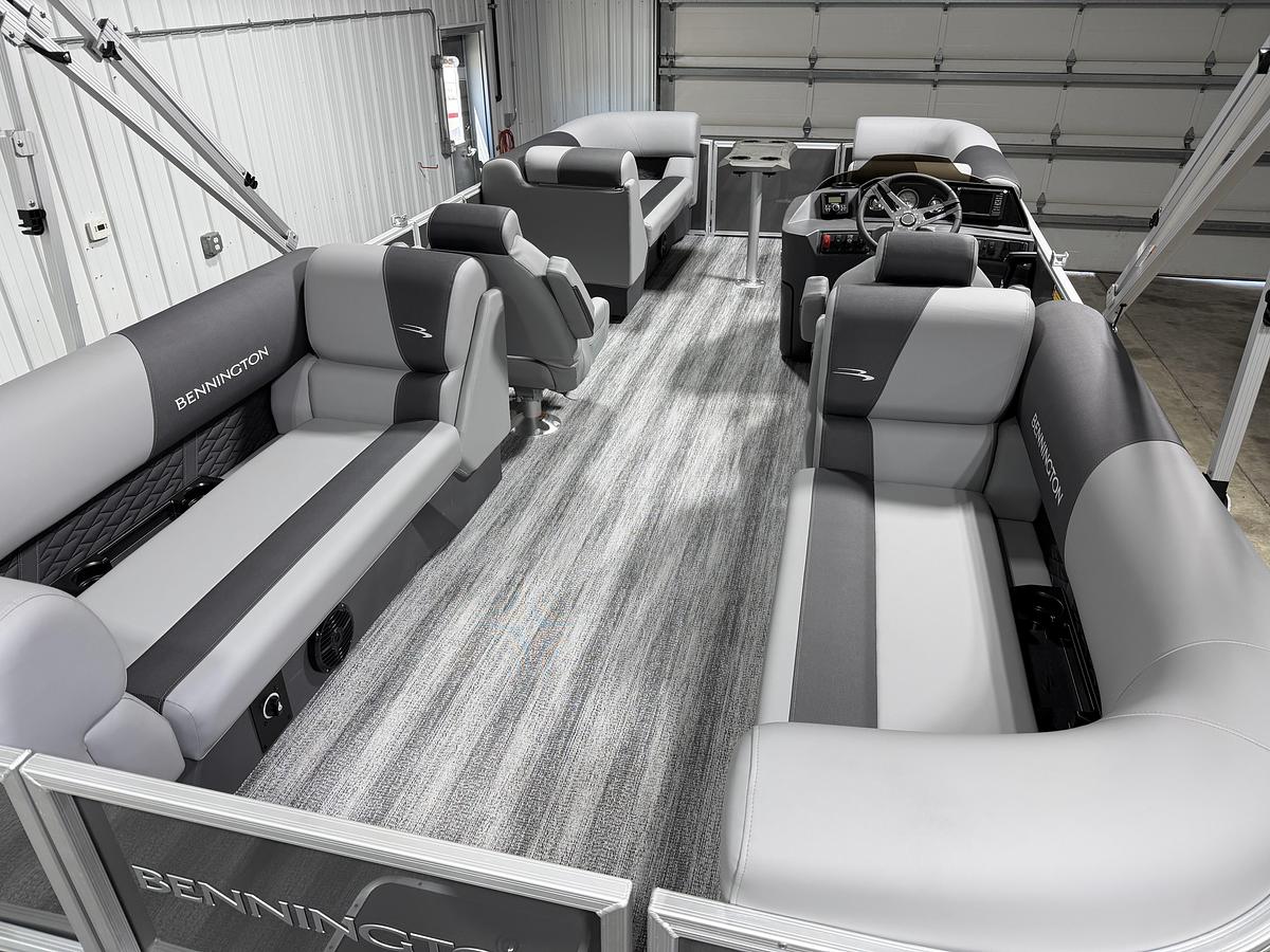 2026 Bennington 22 SSR