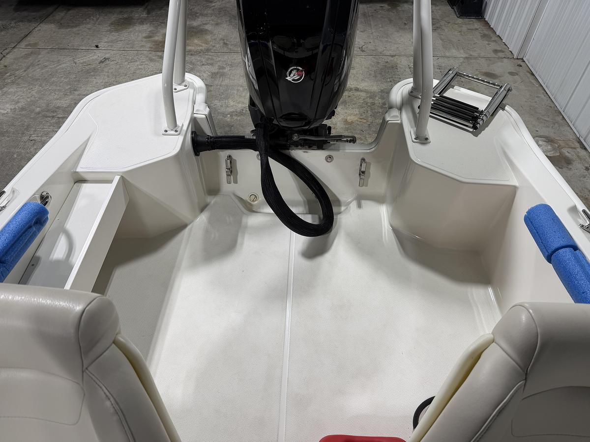Used 2023 Boston Whaler 160 Super Sport