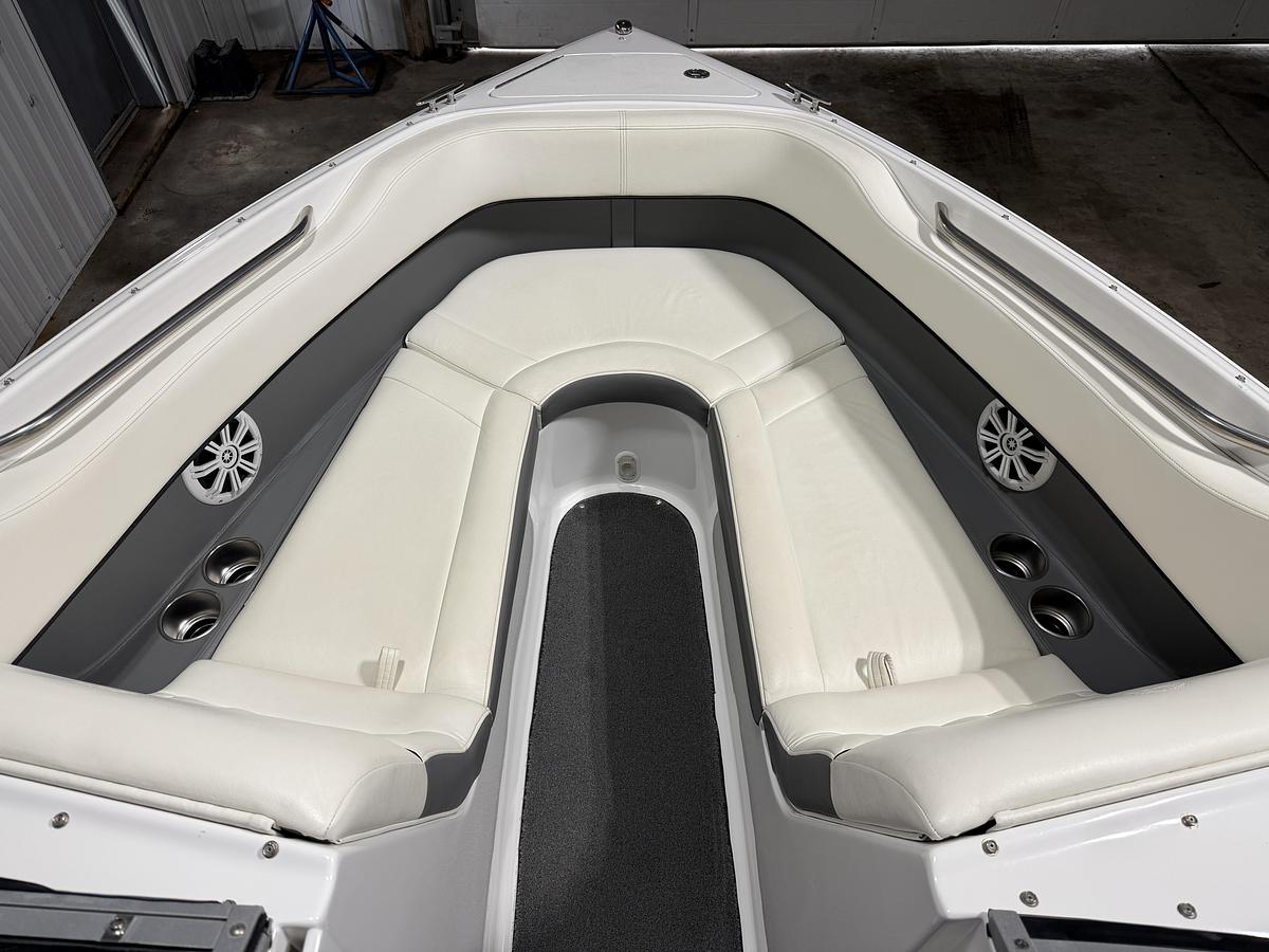 Used 2006 Cobalt Boats 220